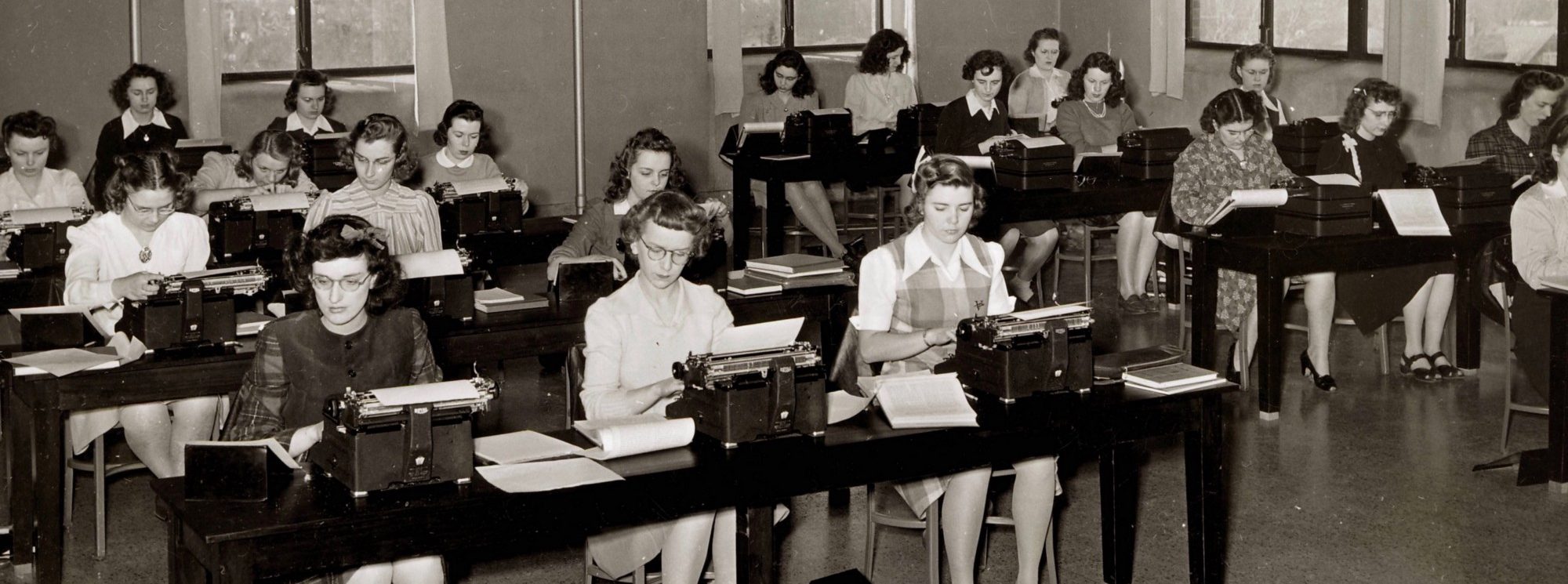 St. Catherine University, Mendel Hall Typing Class, 1942. Source.